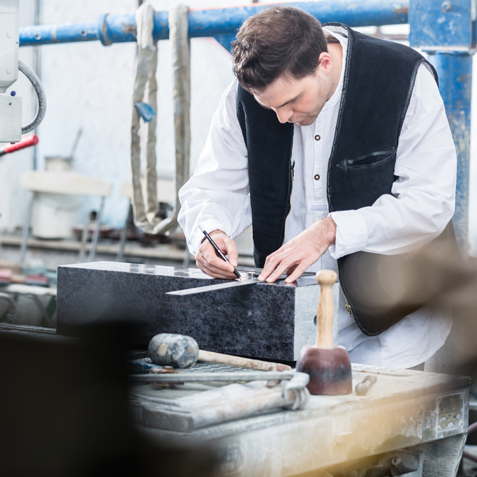 La marbrerie funéraire des Pompes funèbres Lafaix